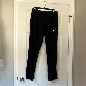 NWT women’s Nike dri-fit pants - medium
